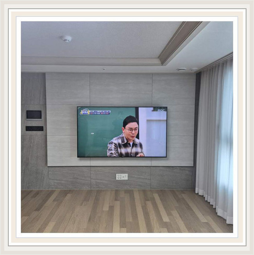브라켓 상담 시 참고하는 벽걸이TV 설치 사진: 브라켓과 벽면의 관계, 양주시·의정부시·동두천시 관련 안내용 참고 이미지