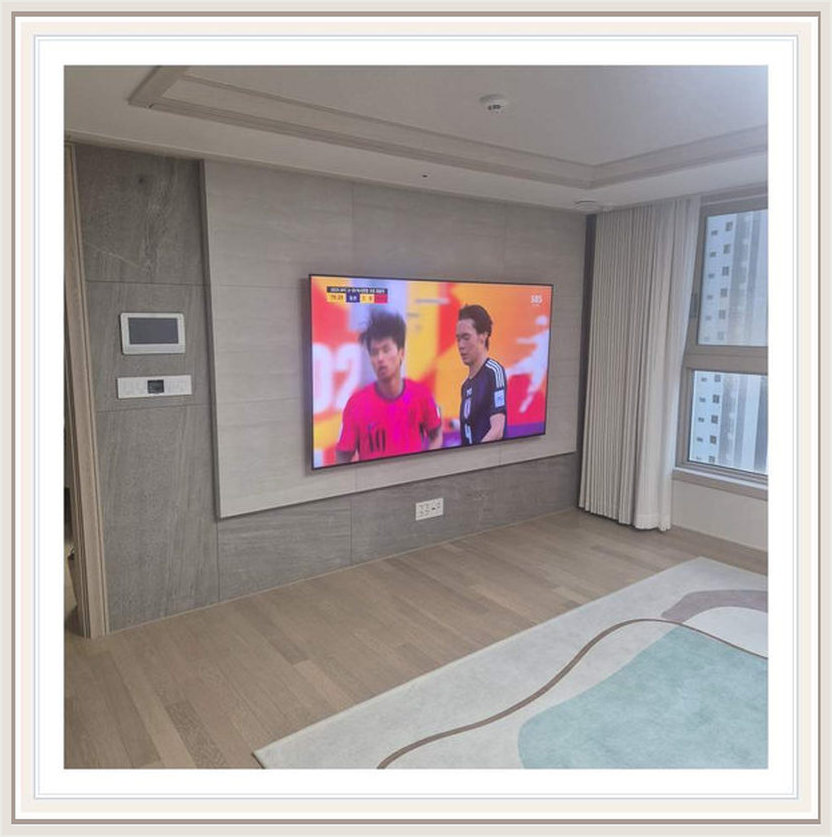 LG 견적 상담 시 참고하는 벽걸이TV 설치 사진: 거치 전 안전 점검 대상, 검단구·계양구·김포시 관련 안내용 참고 이미지